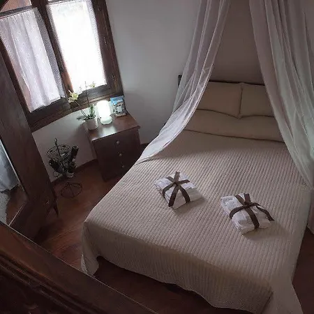 Castello Guest house