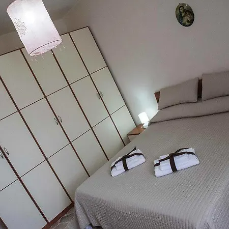 Castello Guest house Valguarnera Caropepe