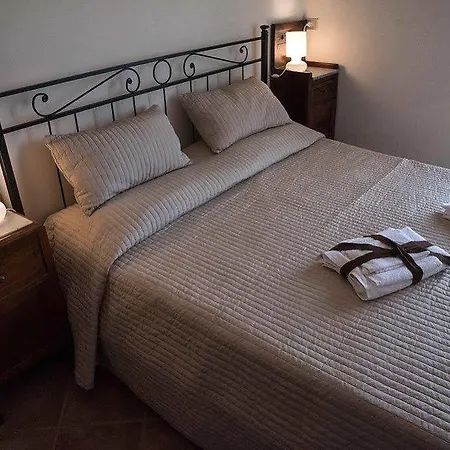 Castello Guest house