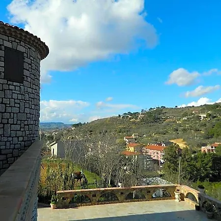 Castello Gasthof Valguarnera Caropepe