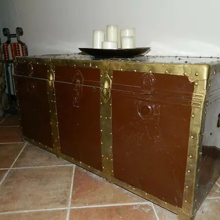 Castello Πανσιόν 3*